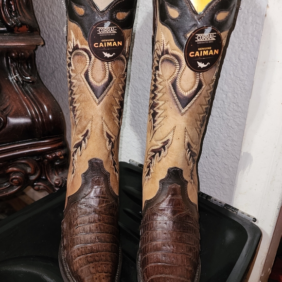 Corral Women's Over the Knee Caiman Boots in Brown and Tan - Picture 2 of 4